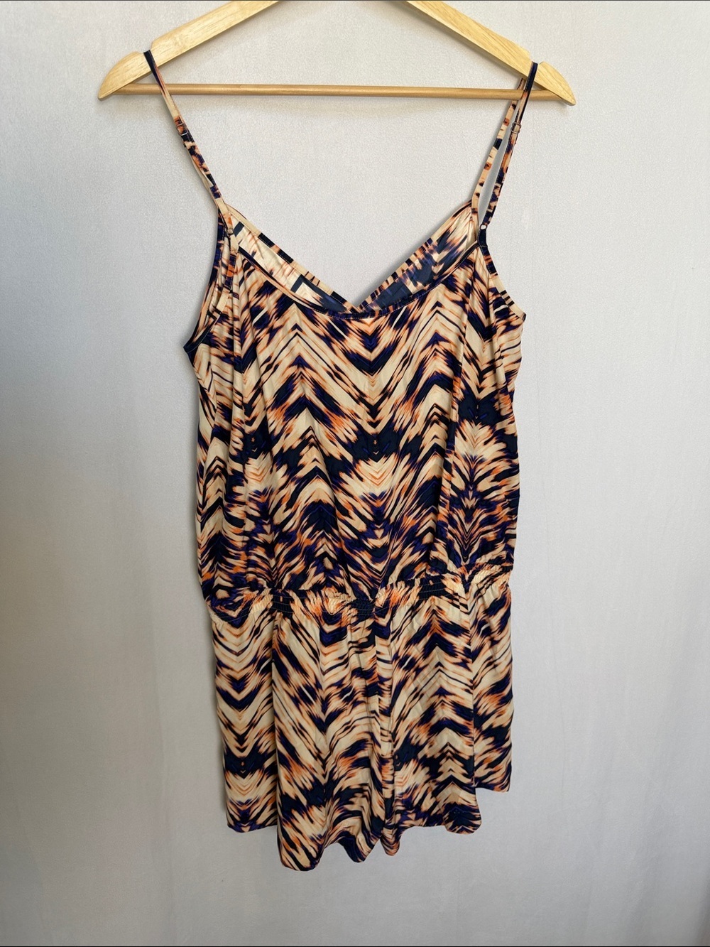 NEW Parker 100% Silk Multi-Colored Printed Romper Size L Navy & Cream Pockets - Picture 6 of 12
